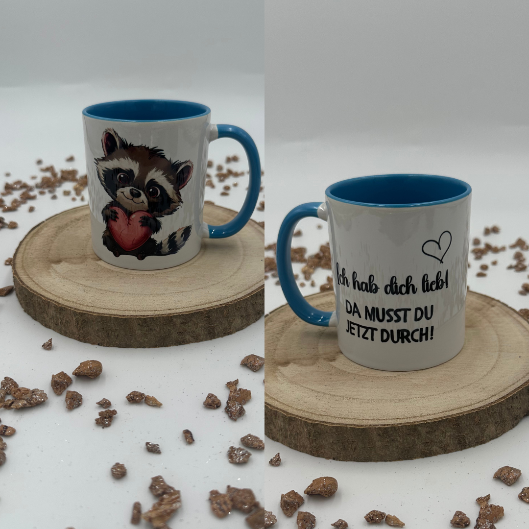 Mug - Racoon holding a heart blue